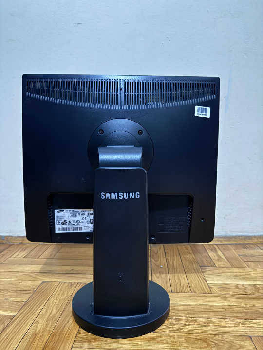 Monitor Samsung SyncMaster 943